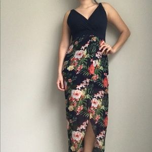 Navy floral dress!